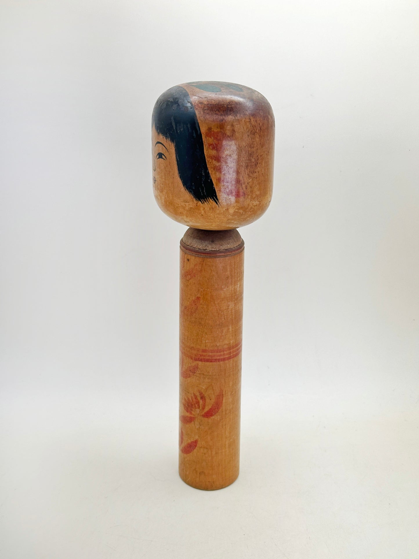 K25164 - Kokeshi Hijiori par Minosuke Sato 佐藤巳之助