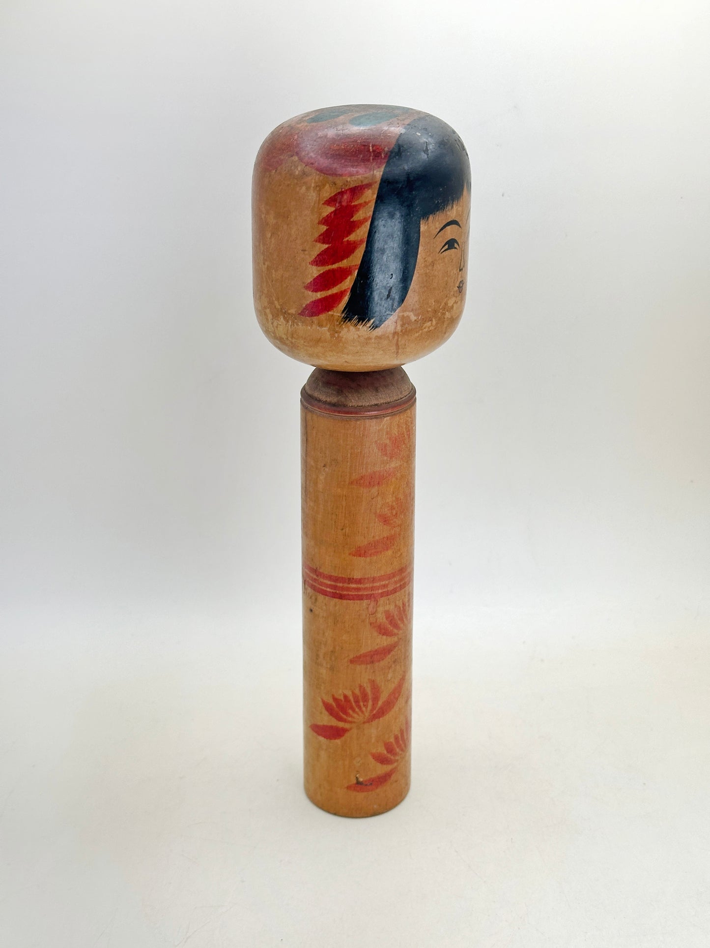 K25164 - Kokeshi Hijiori par Minosuke Sato 佐藤巳之助