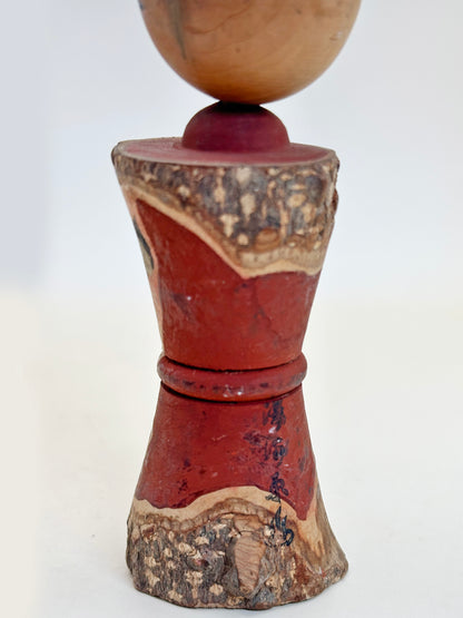 K10167 - Omiyage Kokeshi de Yubara Onsen 湯原温泉