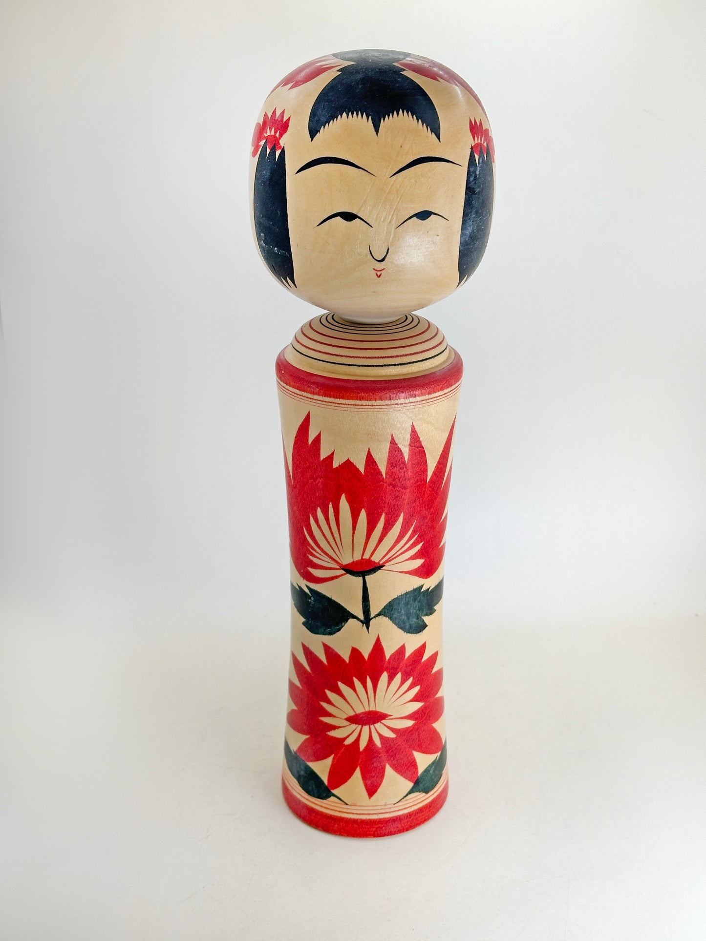 K30038 - Kokeshi de Naruko par Takahashi Teruyuki 高橋輝行