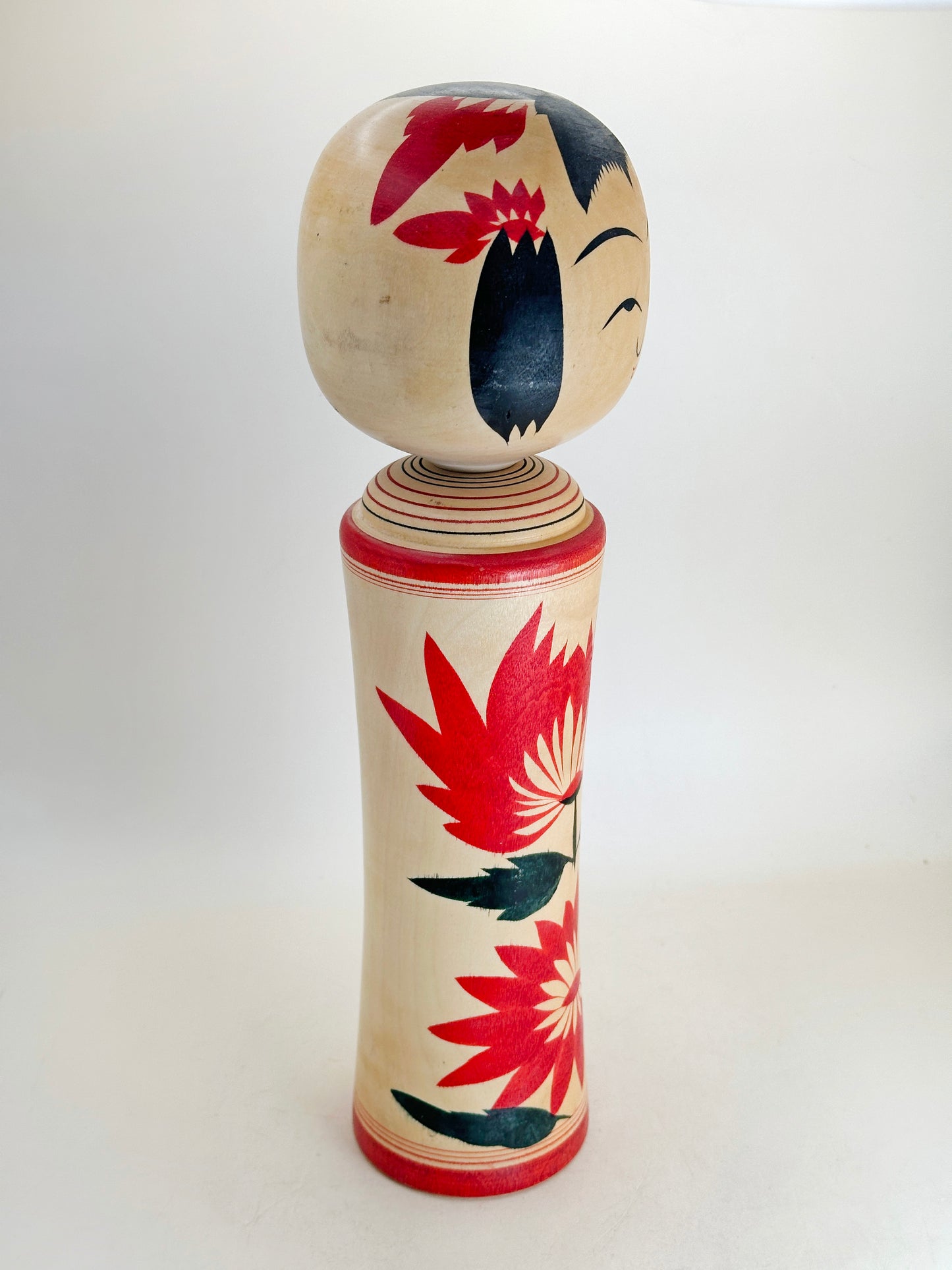 K30038 - Kokeshi de Naruko par Takahashi Teruyuki 高橋輝行
