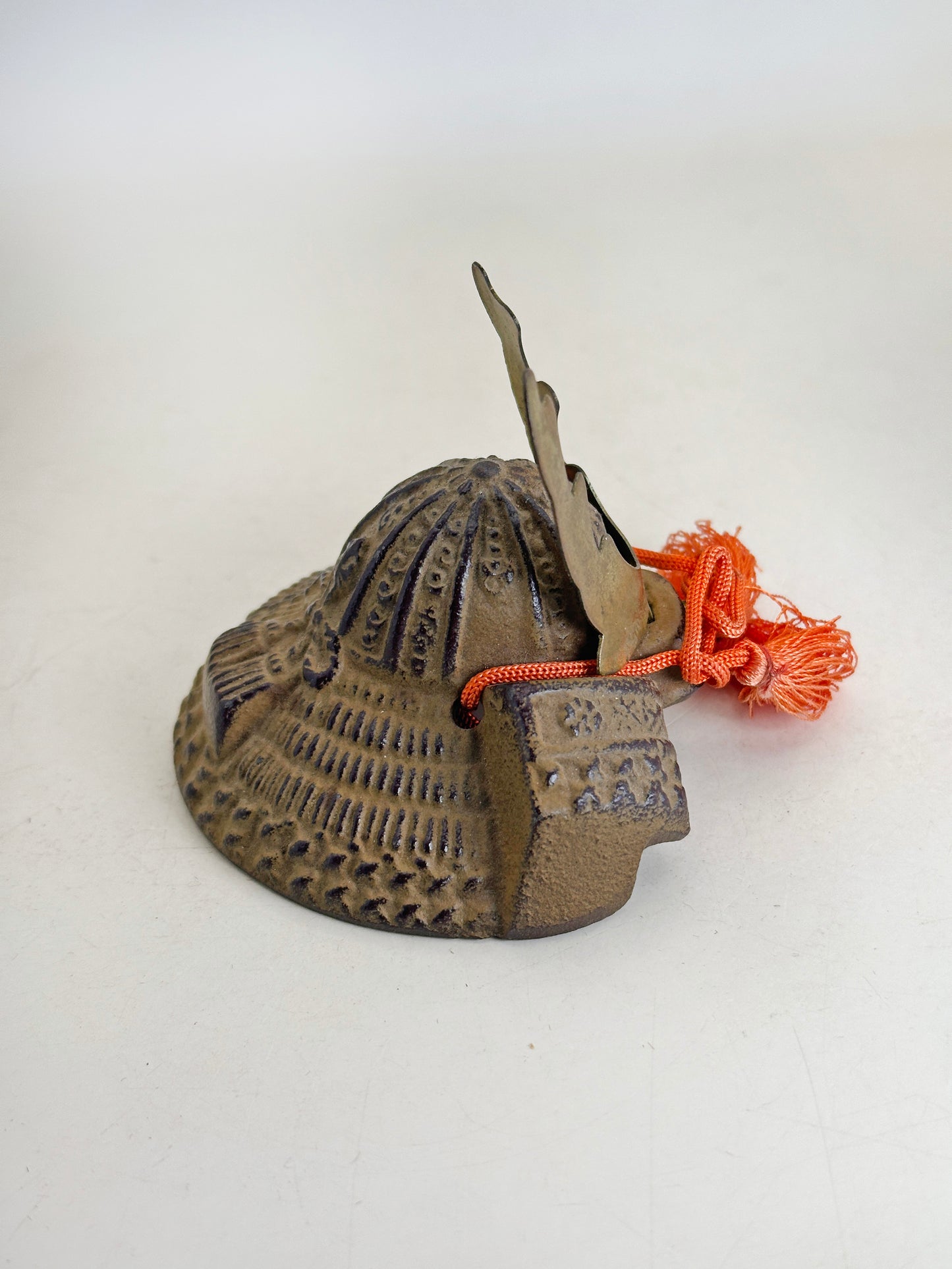 FT431 - Folk Craft of cast iron kabuto ornament 兜飾