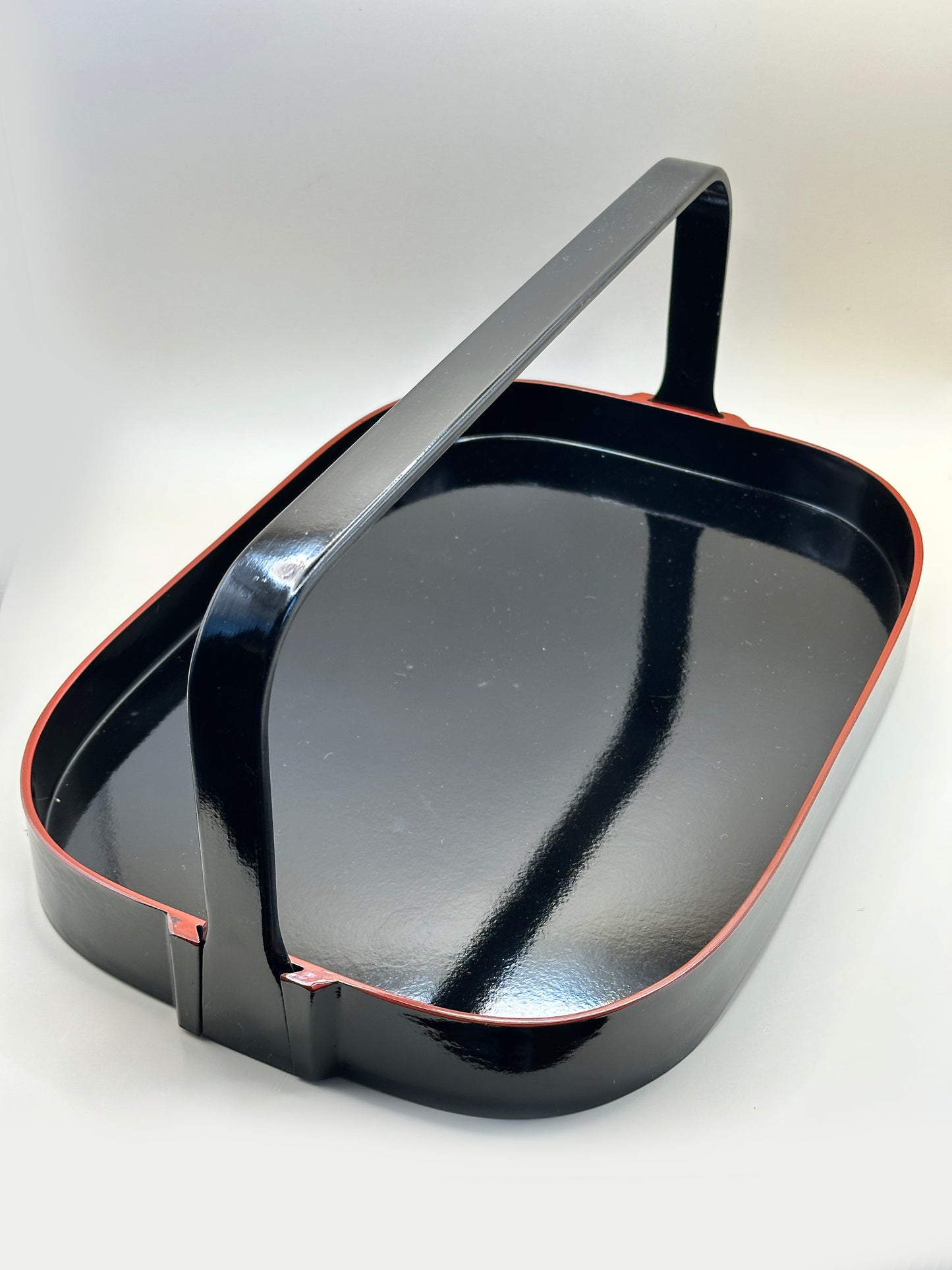 TB150 - Ensemble de 5 bols japonais laqués avec couvercle et plateau à poignées