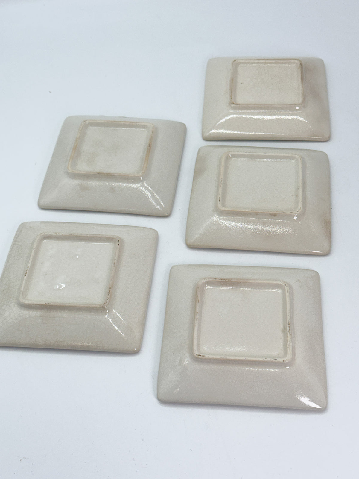 TB421 - Banko-yaki Plate Set 萬古焼