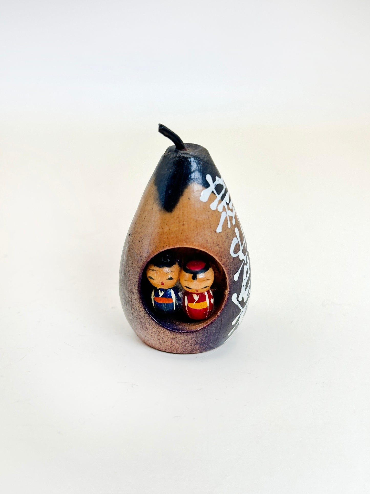 K05054 - Omiyage Kokeshi de Hiruzen Kōgen 蒜山高原