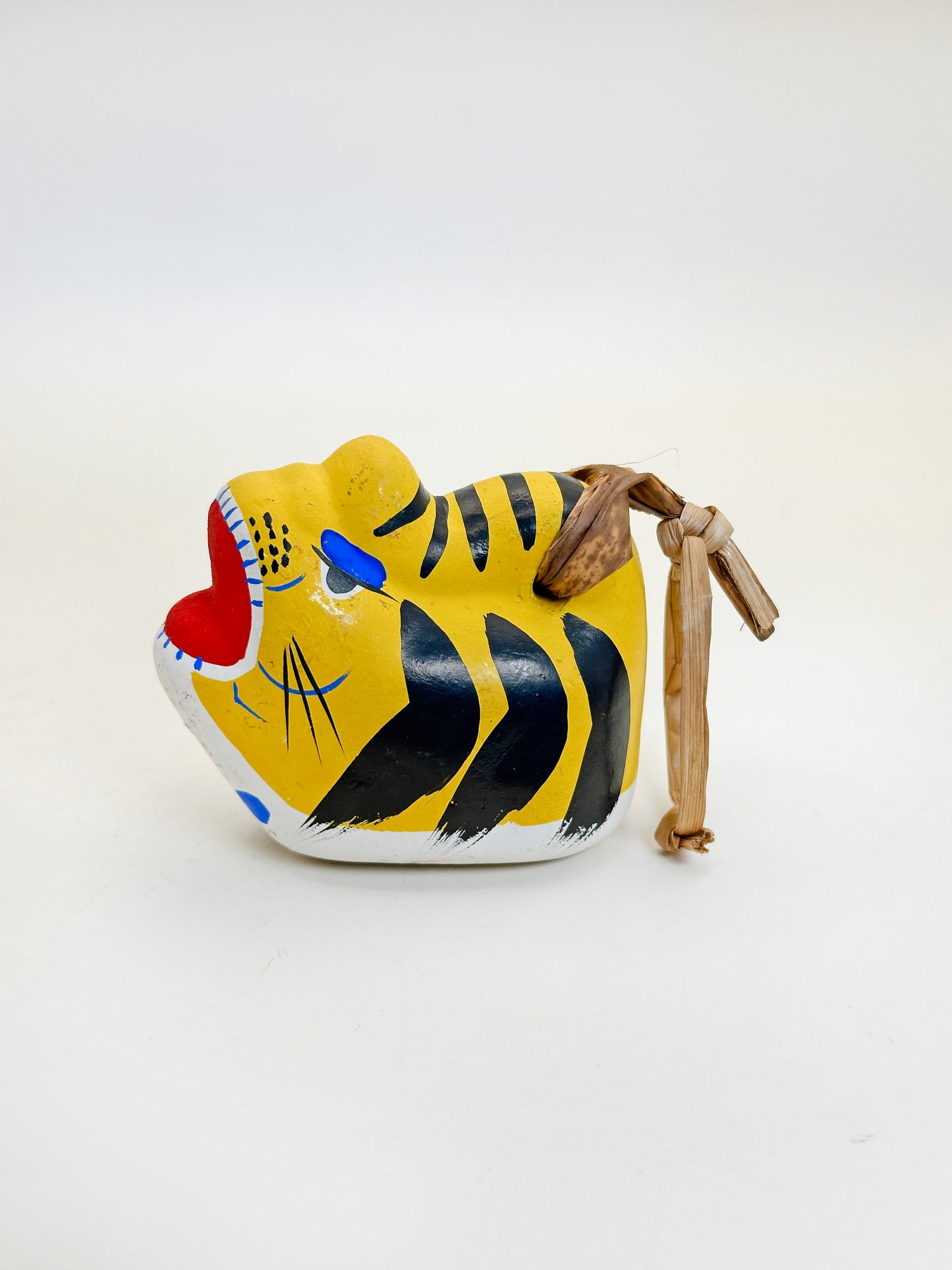 CB144 - Dorei Clay Bell of Tiger Nogomi Ningyō のごみ人形