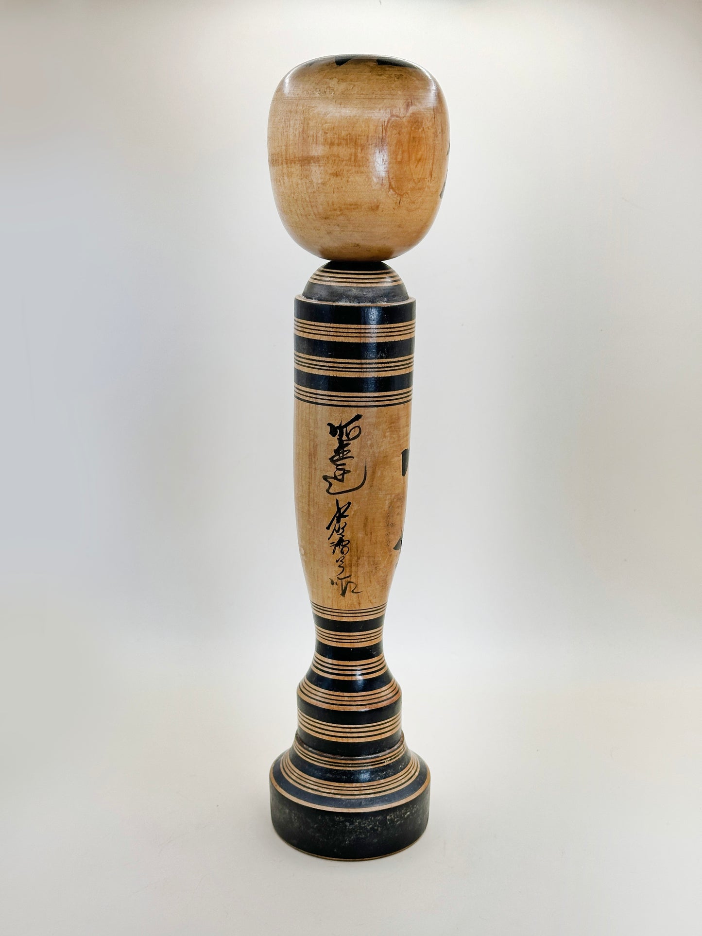 K30022 - Traditional Sakunami Kokeshi Kenjiro Hiraga 平賀謙次郎