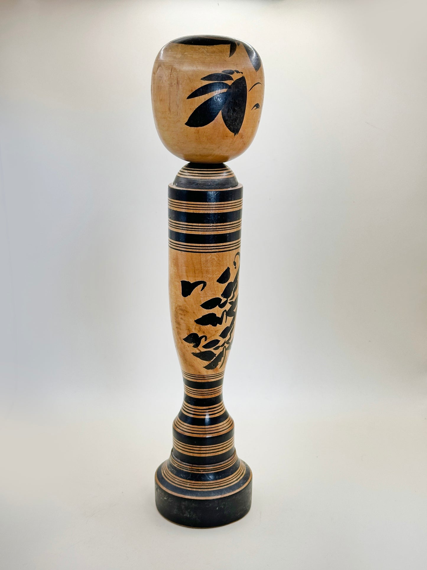 K30022 - Traditional Sakunami Kokeshi Kenjiro Hiraga 平賀謙次郎
