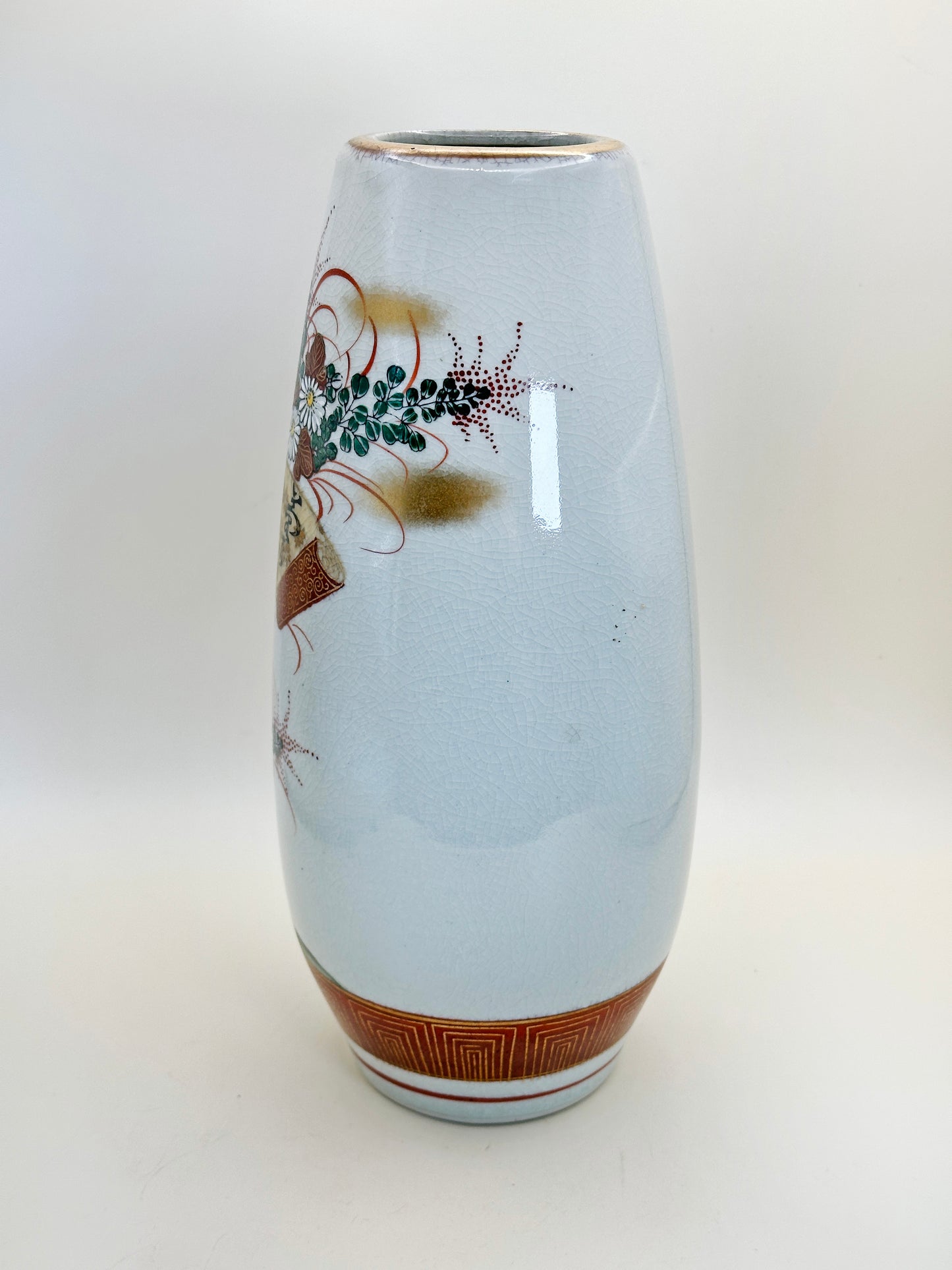 TB151 - Vase en porcelaine Kutani-yaki 九谷焼