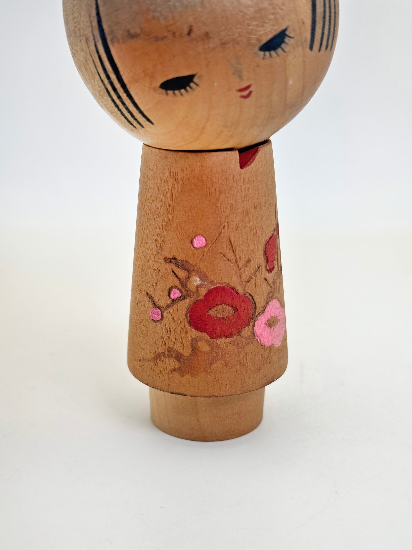 K15111 - Poupée kokeshi Sosaku du printemps 春待ち