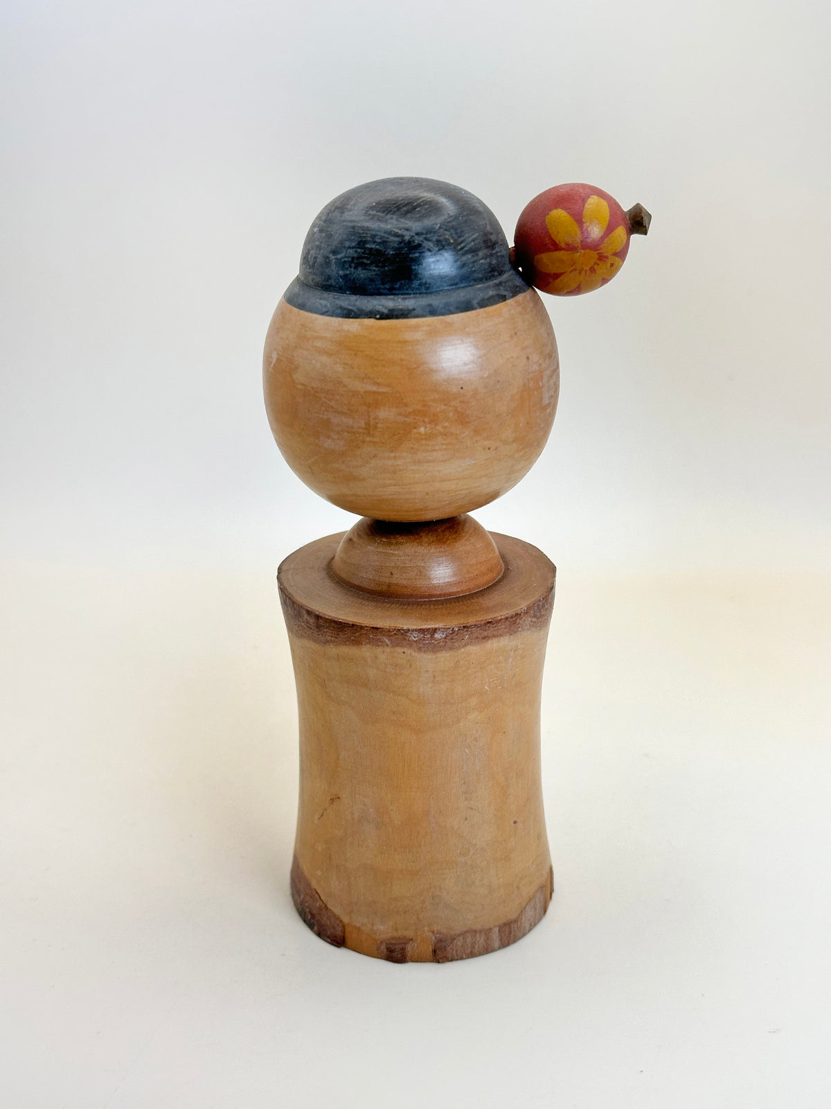 K15110 - Omiyage Kokeshi d'Hiroshima 広島