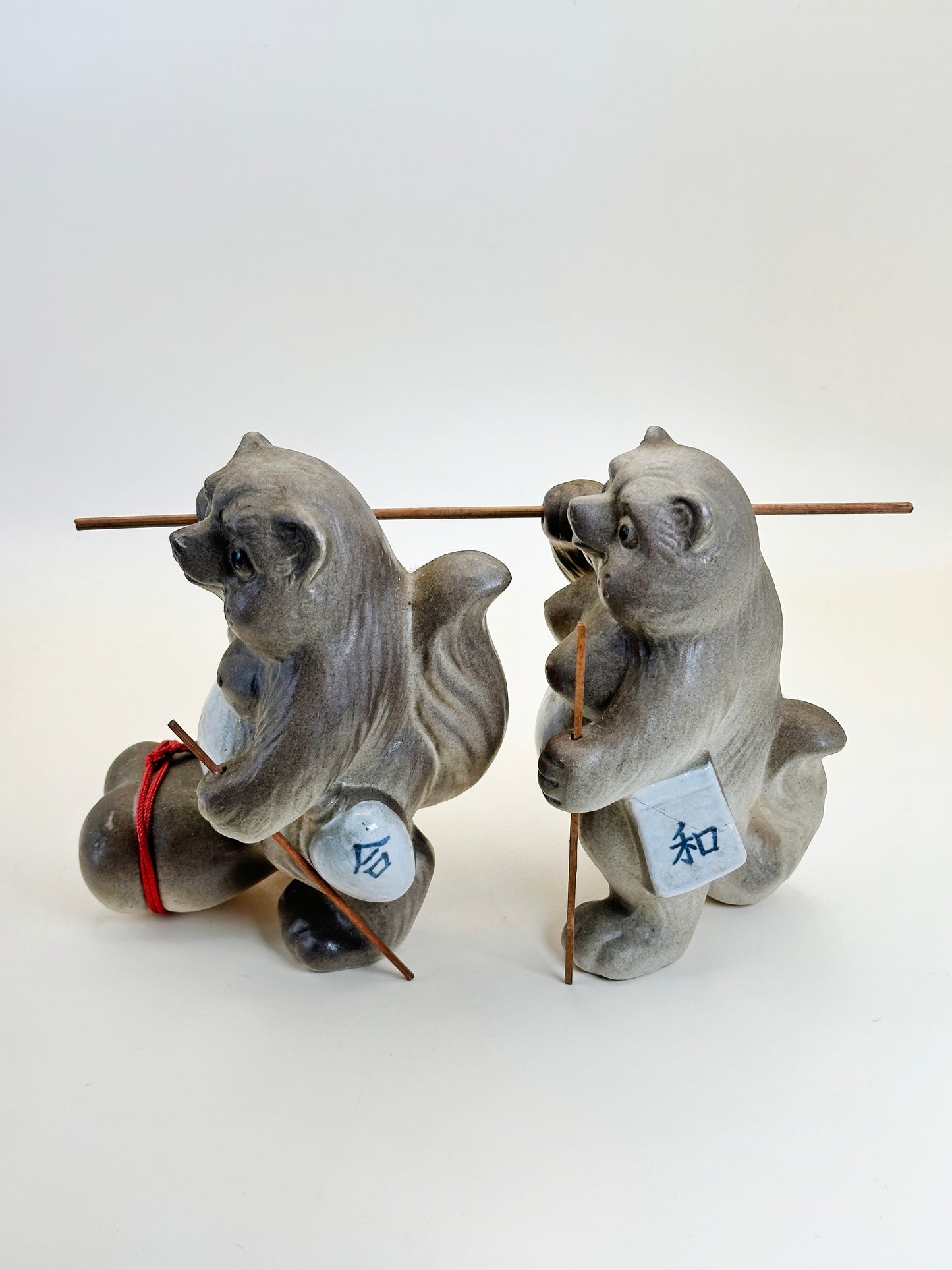 FT302 - Ensemble de figurines Shigaraki-yaki Tanuki 夫婦和合