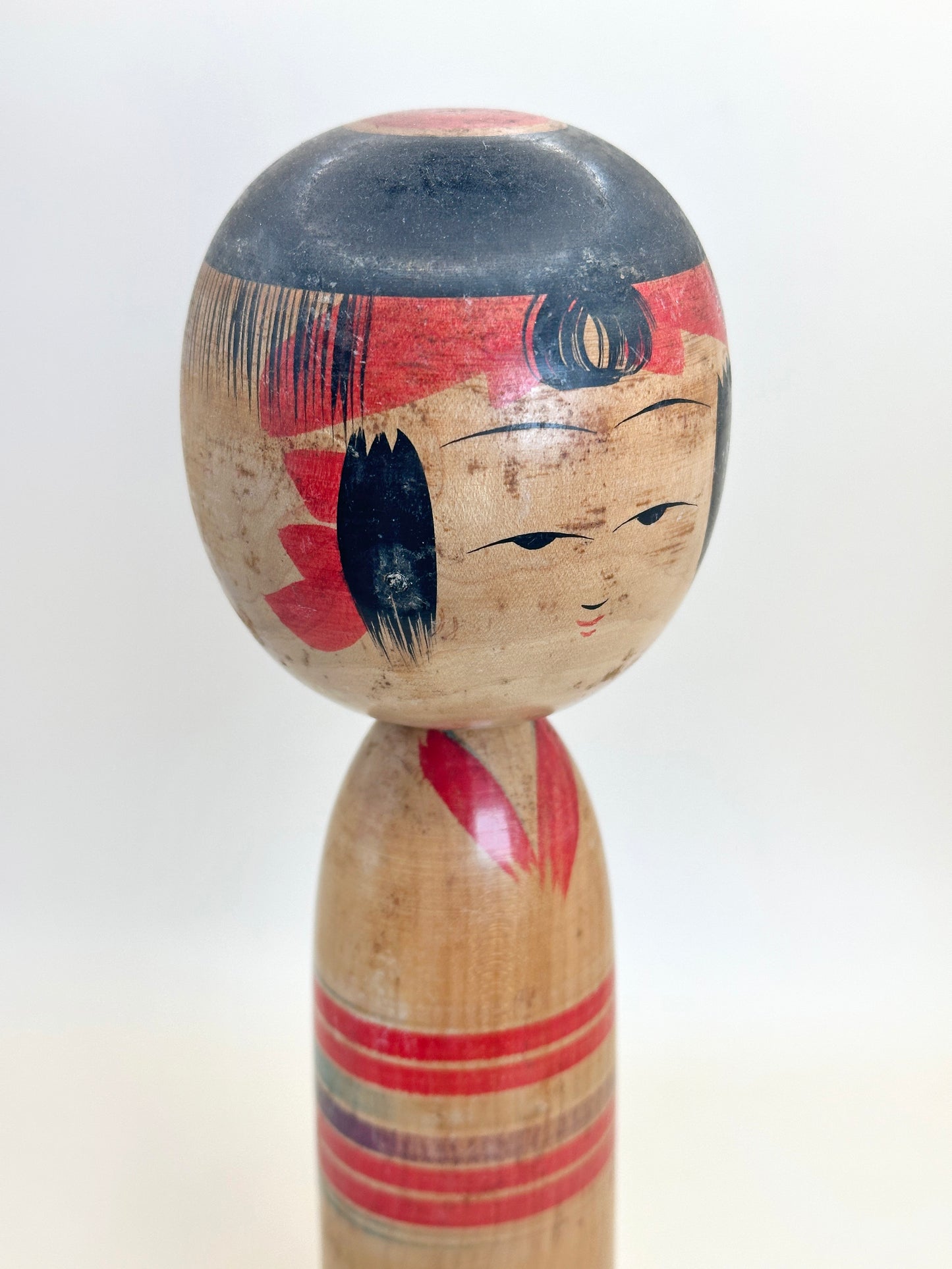 K25101 - Yajiro Kokeshi traditionnel par Sakyo Niyama 新山左京