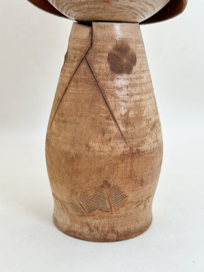 K25231 - Sosaku kokeshi by Ueda Izumi 值田和泉