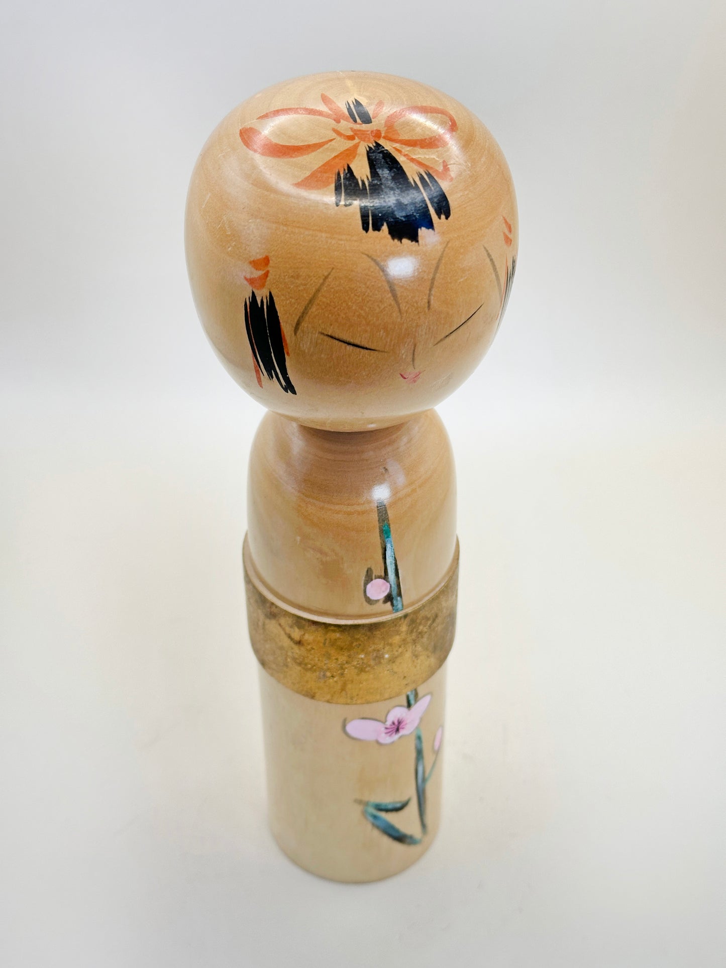 K25103 - Sōsaku Kokeshi by Takahashi Hashime 髙橋はしめ