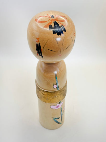 K25103 - Sōsaku Kokeshi by Takahashi Hashime 髙橋はしめ