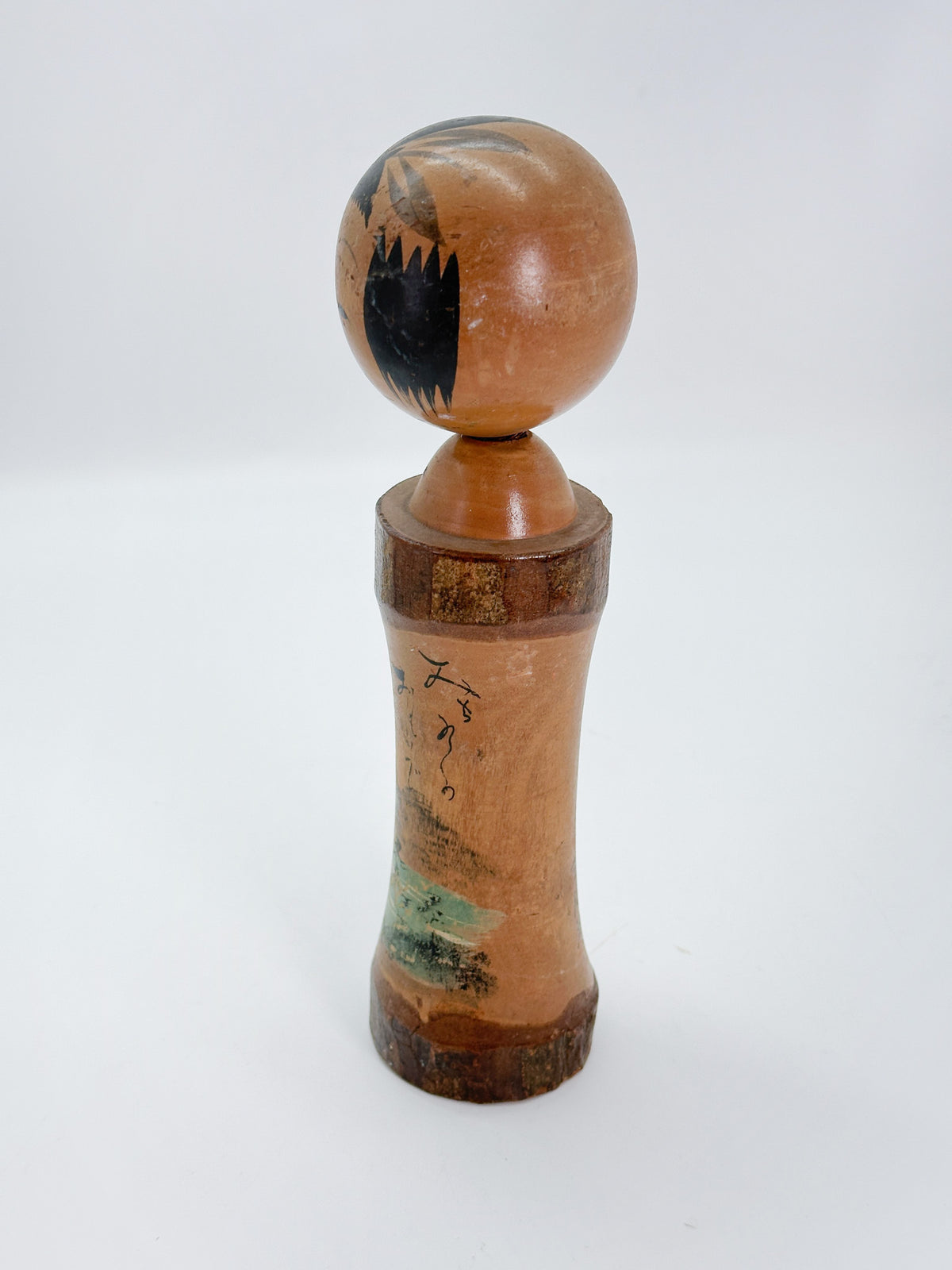K25230 - Omiyage Kokeshi from Arao Lake 荒雄湖