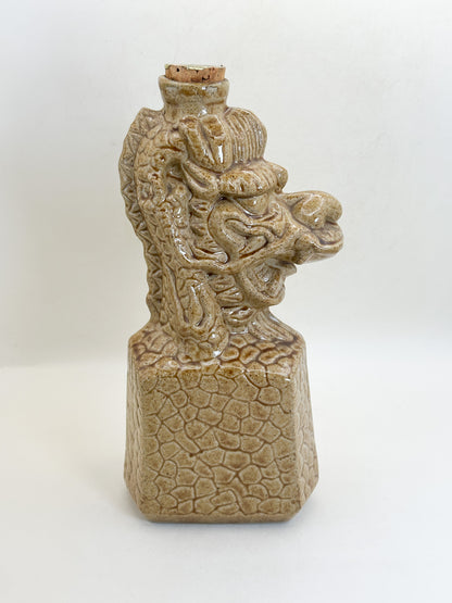 TB425 - Ryukyu Awamori Dragon Bottle 神谷酒造所