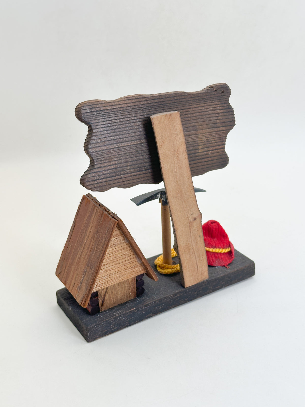 FT617 - Omiyage Folk Craft from Ōyama 大山