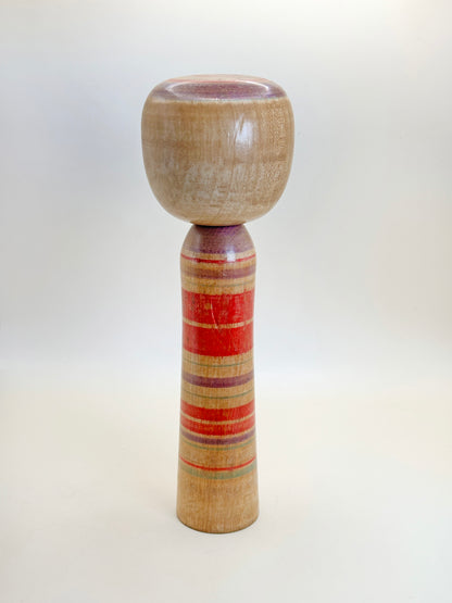 K25104 - Yajiro Kokeshi de Manabu Niiyama 新山学