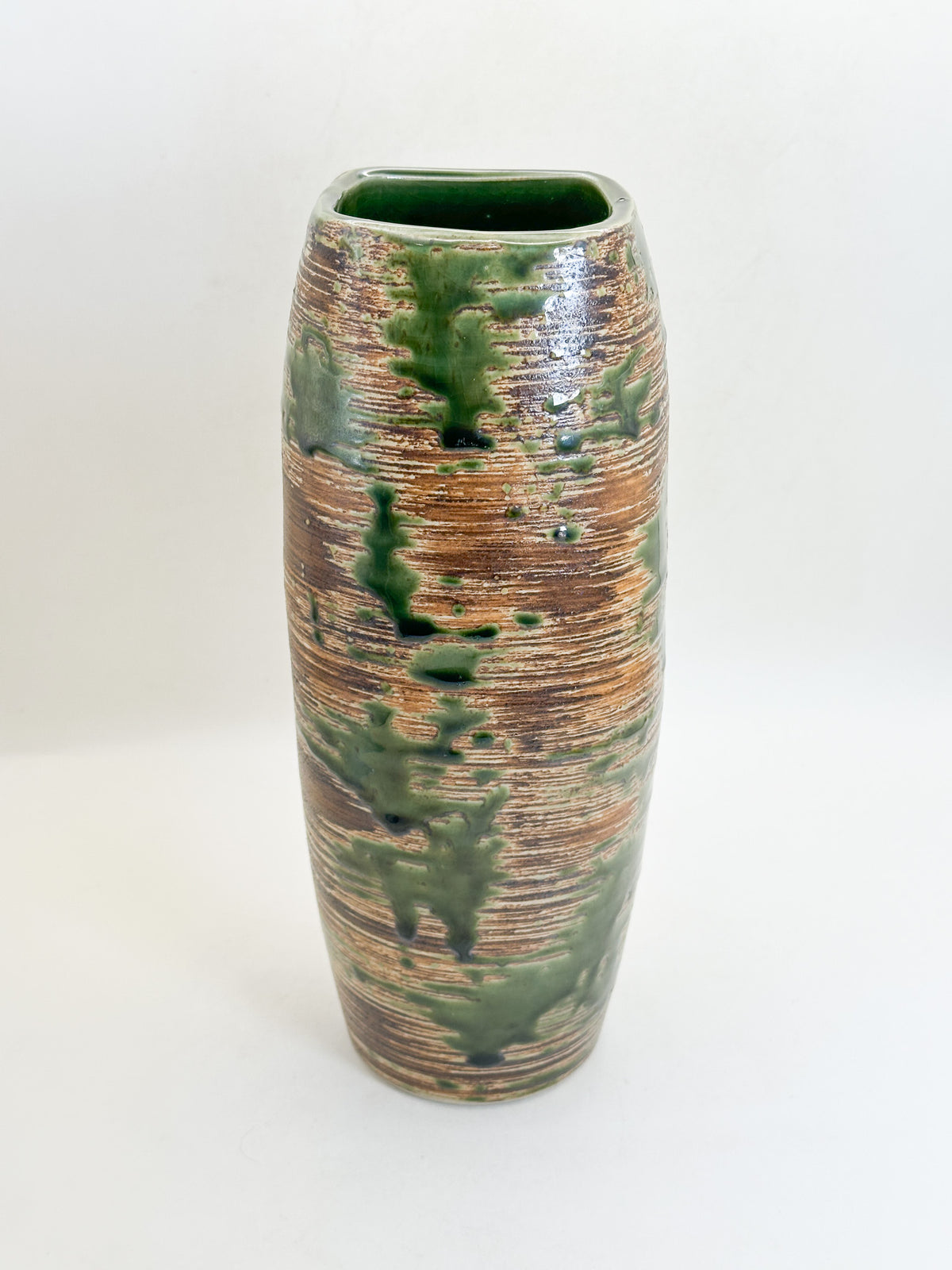 TB426 - Ko-Iga style ware vase 古伊賀焼