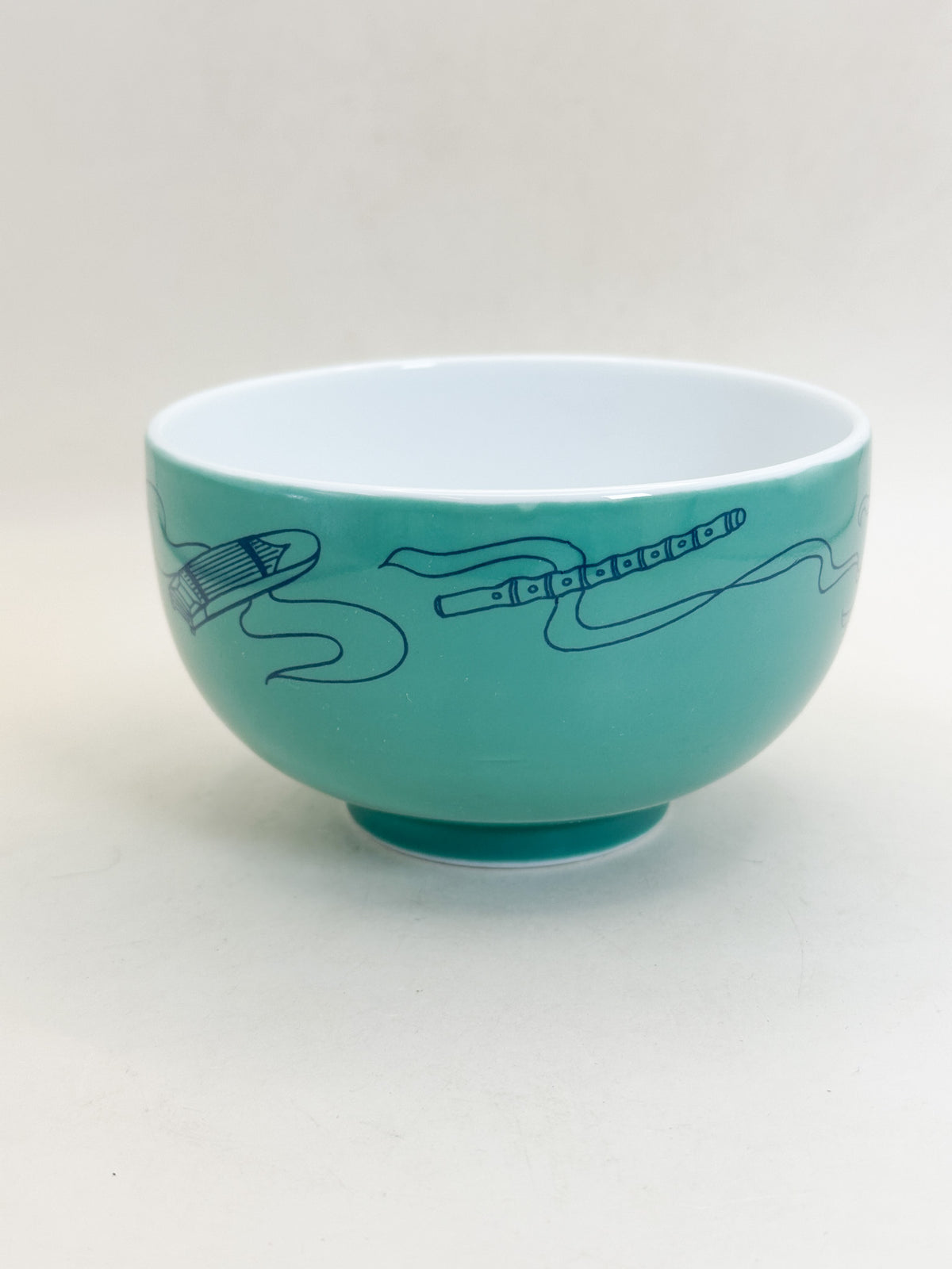 TC149 - Daifuku instruments chawan 楽器尽