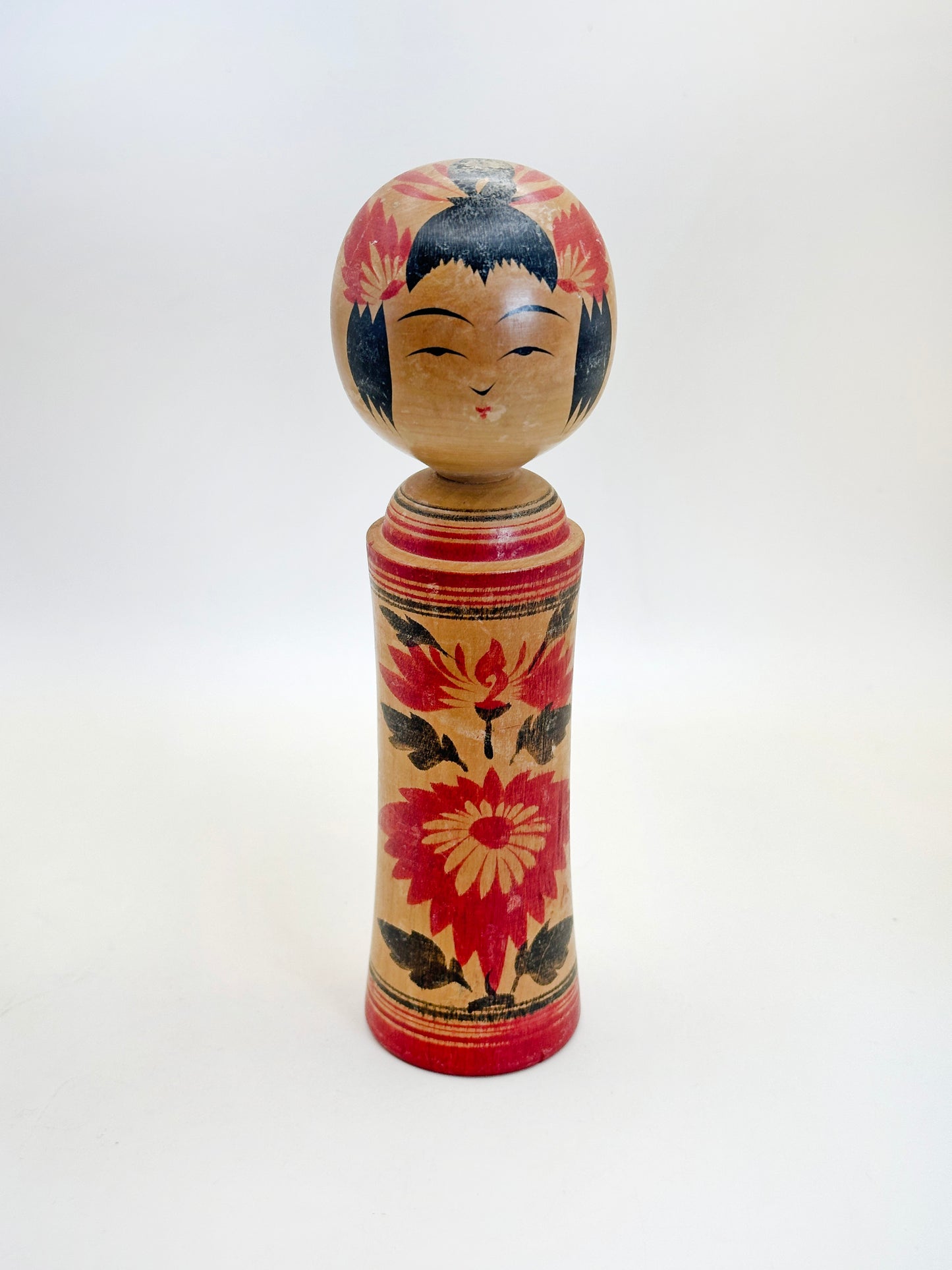 K18132 - Traditional Naruko Kokeshi by Setsuko Hayasaka 早坂せつ子