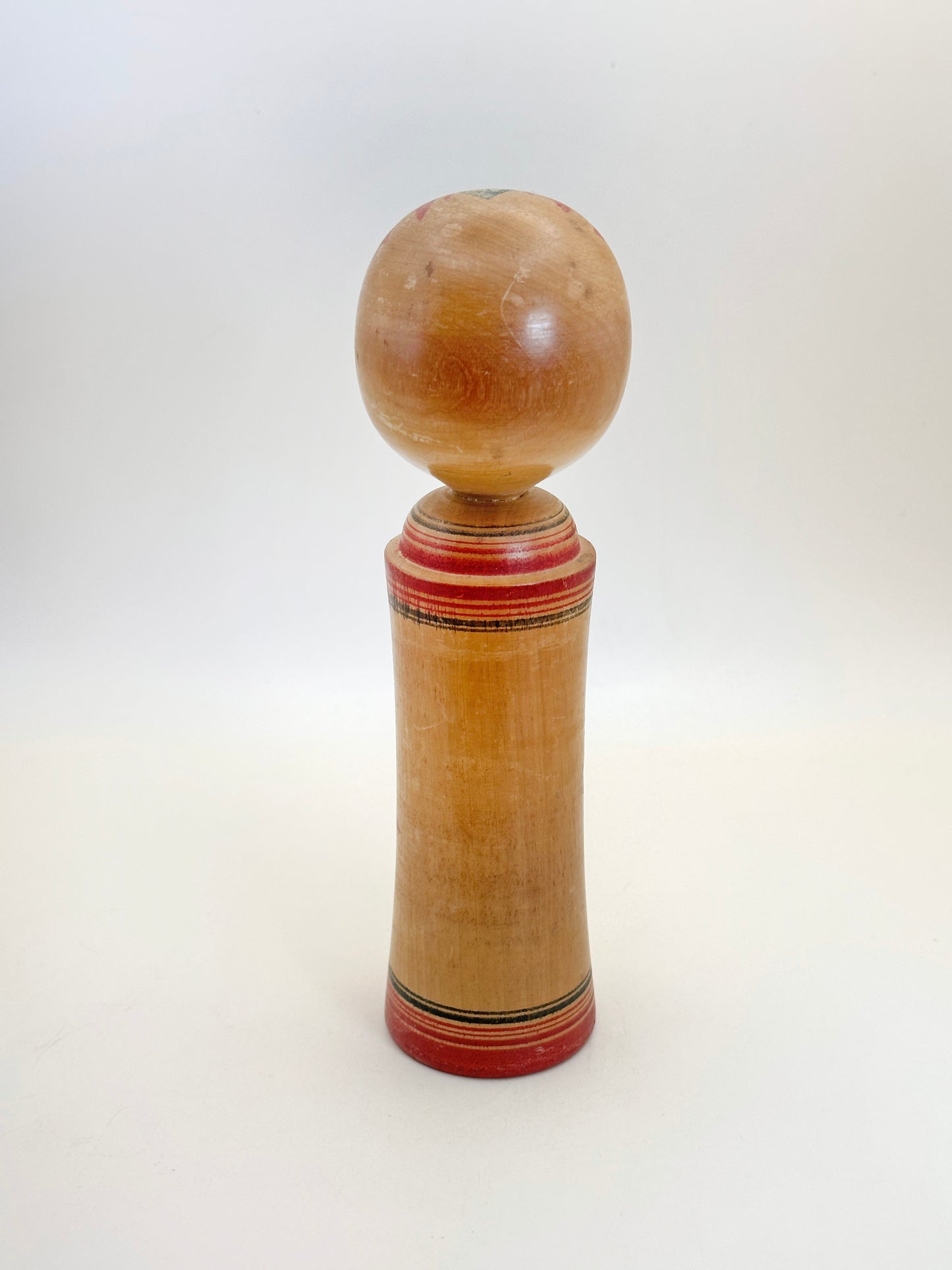 K18132 - Traditional Naruko Kokeshi by Setsuko Hayasaka 早坂せつ子