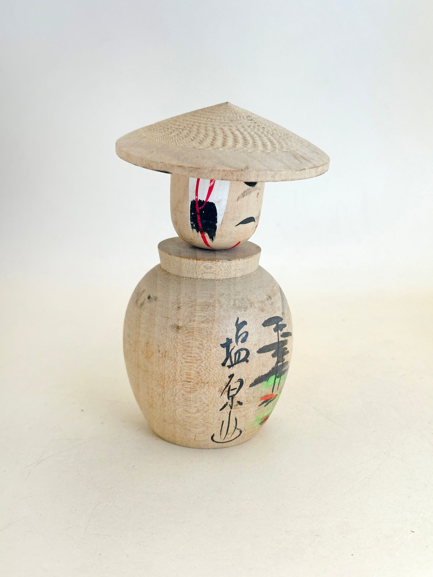 K10220 - Omiyage Kokeshi de Shiobara Onsen 塩原温泉