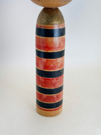 K25167 - Sōsaku Kokeshi by Takahashi Hashime 髙橋はしめ