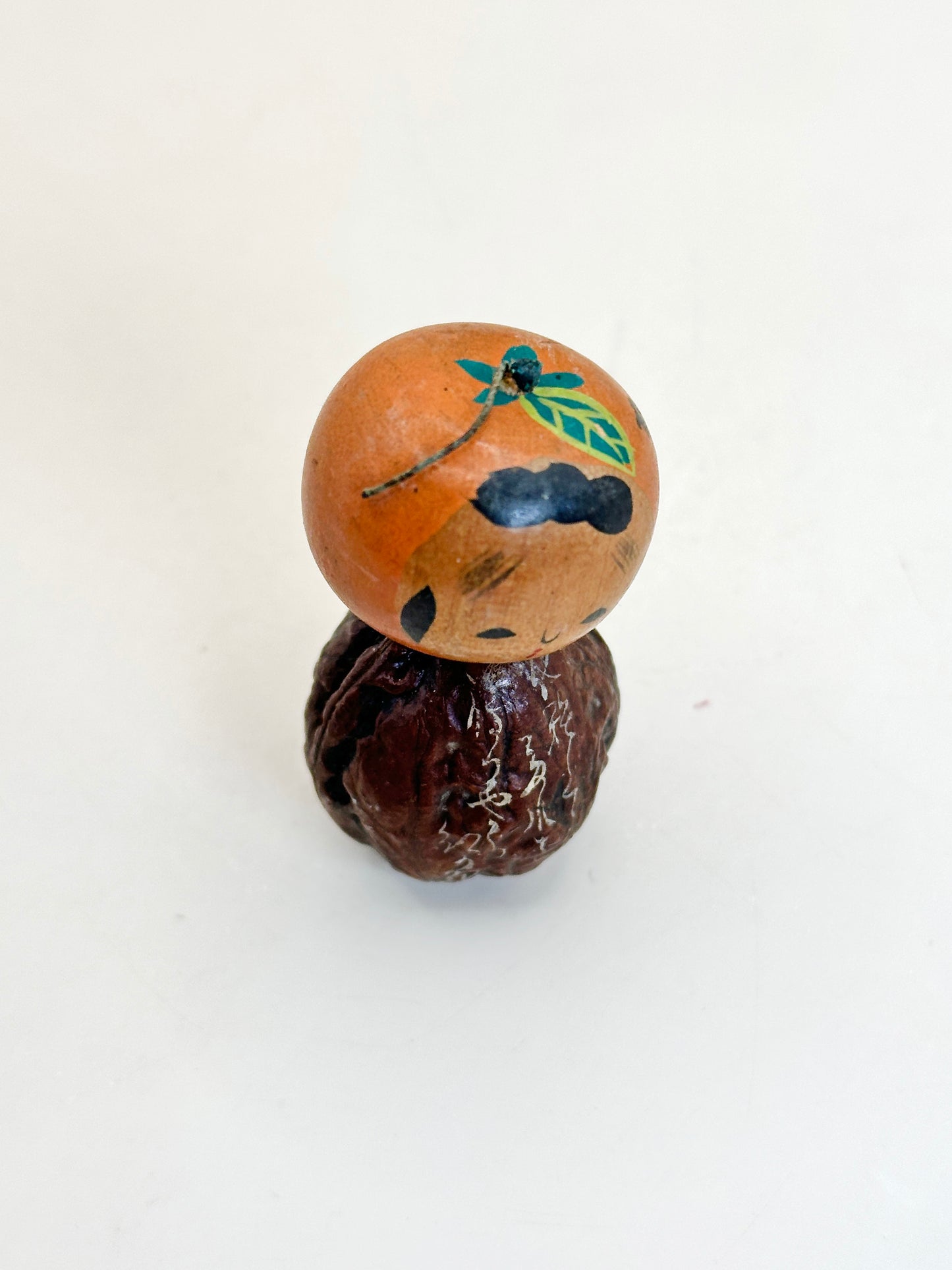 K05055 - Kokeshi Mikan Omiyage de Nachisan 那智山