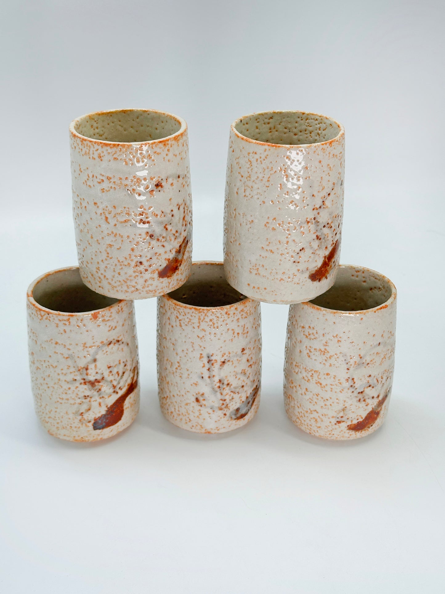 TB274 - Tasses à thé yunomi Shino-yaki 志野焼