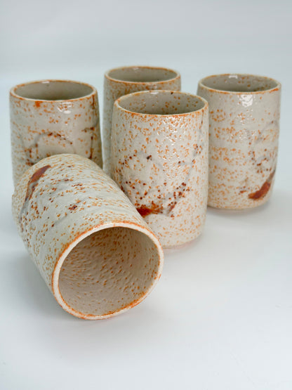 TB274 - Tasses à thé yunomi Shino-yaki 志野焼