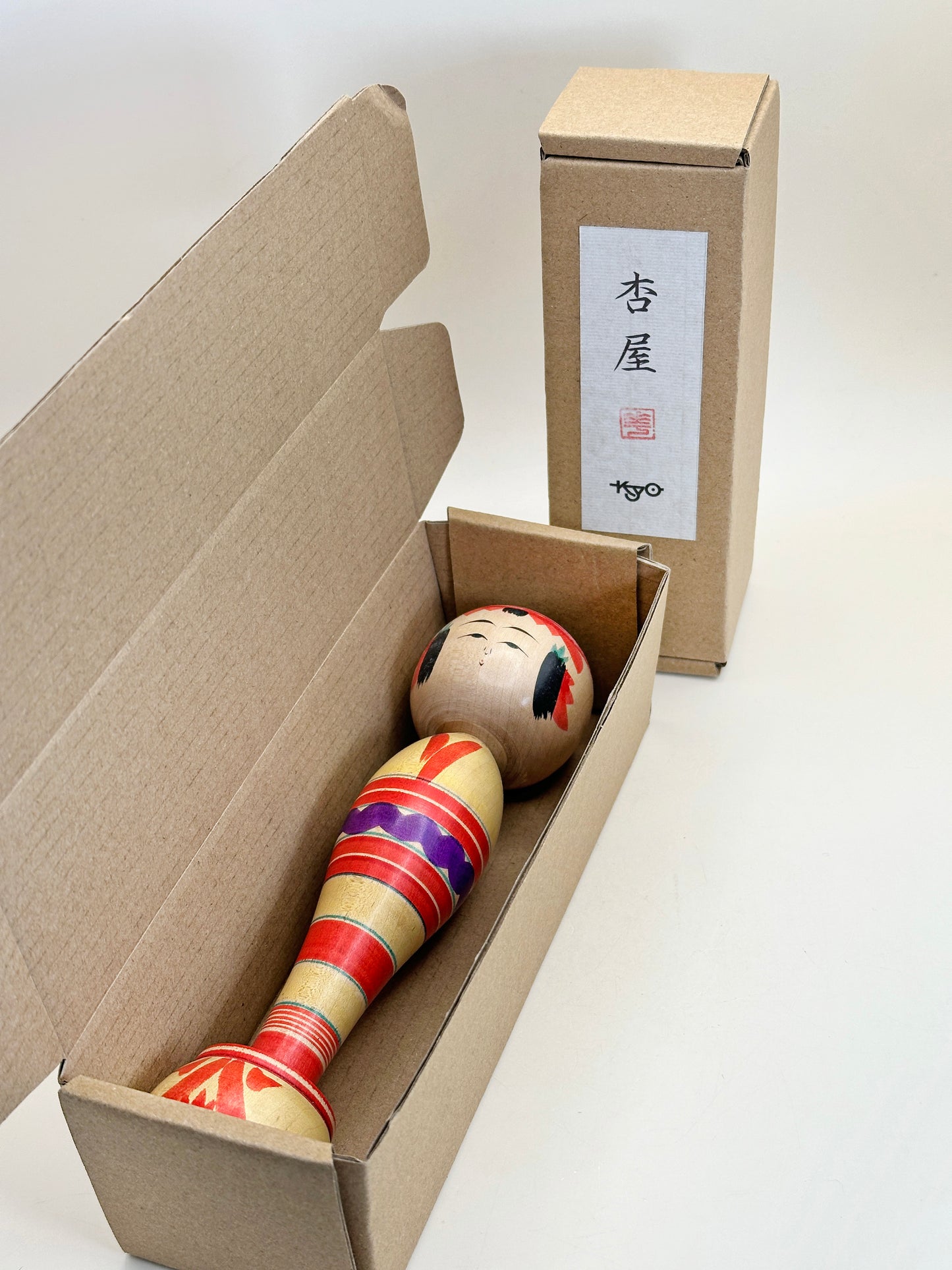K18133 - Yajiro Kokeshi by Yoshitaro Niiyama 新山吉太郎