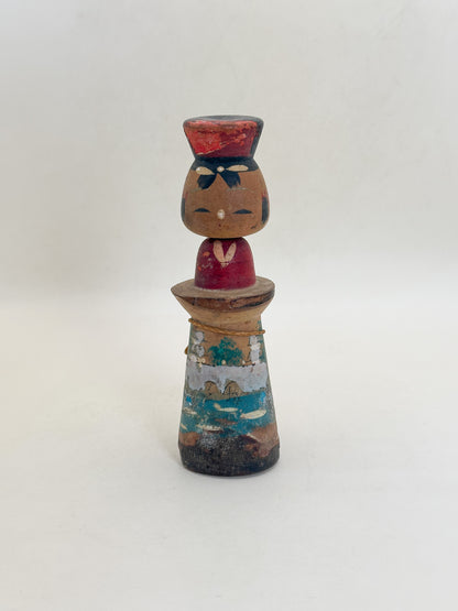 K15184 - Omiyage kokeshi from Nijūbashi 二重橋