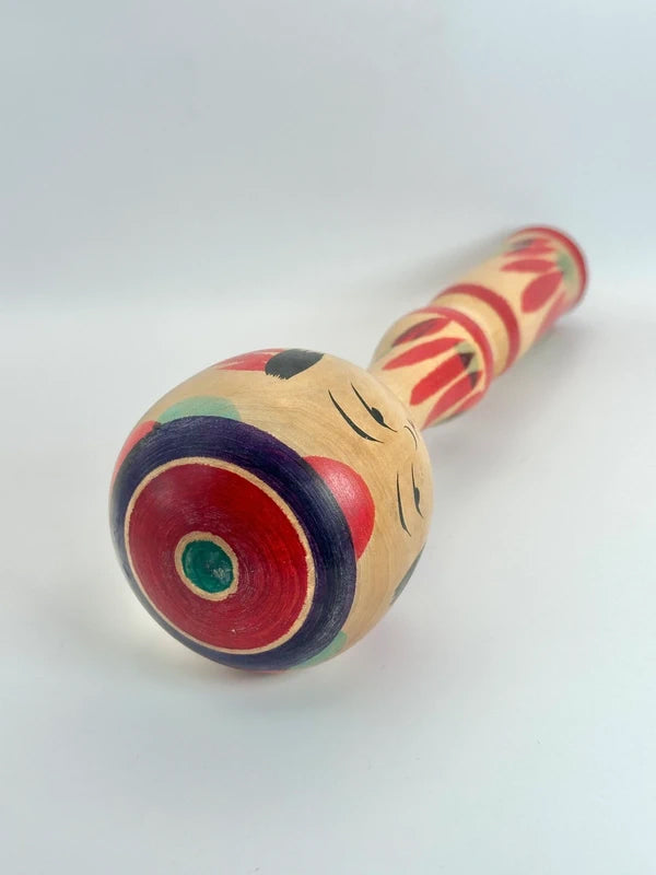 K30010 - Kokeshi Yajiro traditionnel par Eiichi Kokubun 国分栄一