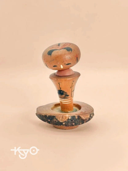 K10116 - Poupée kokeshi onsen omiyage vintage