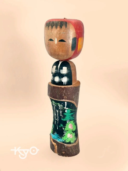 K25021 - Poupée Kokeshi vintage à tête de pomme