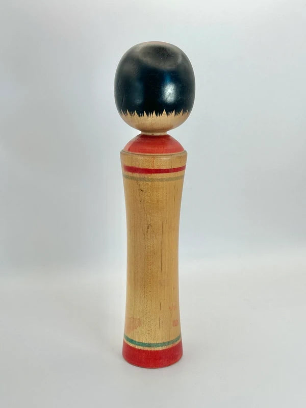 K25032 - Kokeshi Naruko traditionnel par Mamoru Izu 伊豆護