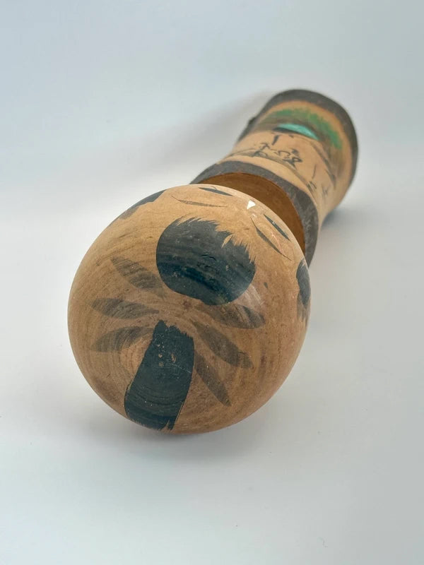 K25033 - Poupée kokeshi omiyage onsen vintage