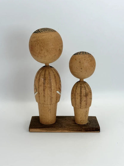 FT79 - Jouet folklorique souvenir Onsen kokeshi