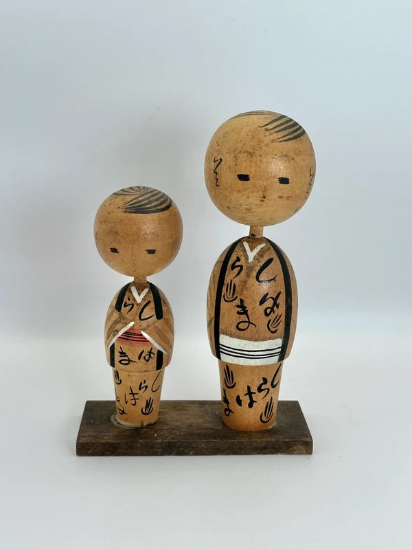 FT79 - Jouet folklorique souvenir Onsen kokeshi