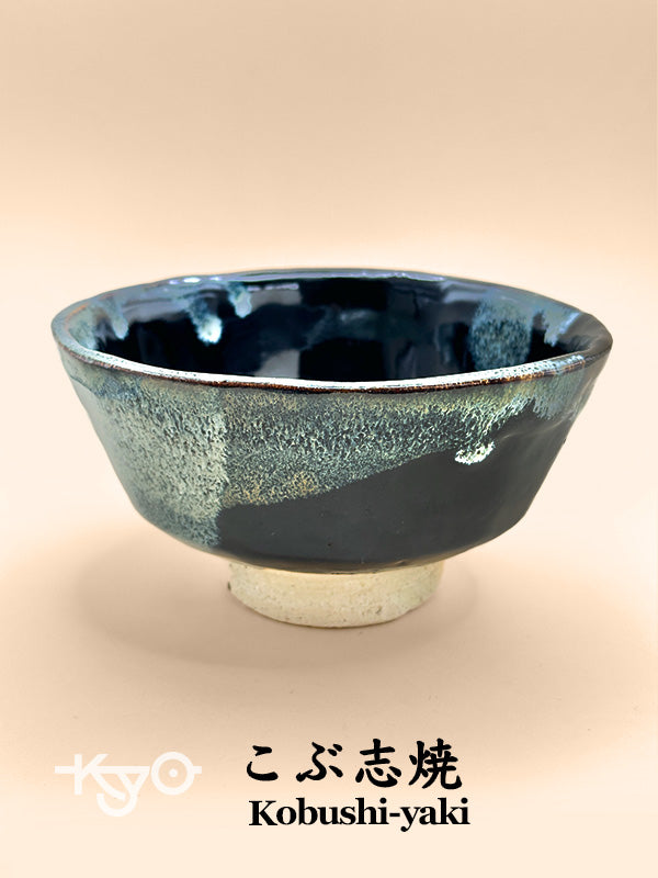 TC22 - Bol à thé Chawan Kobushi-yaki こぶ志焼