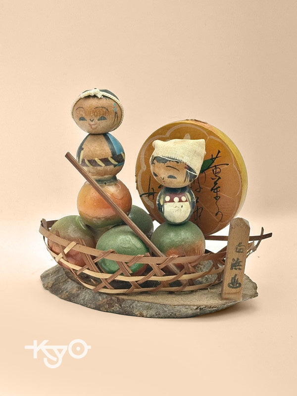 FT34 - Poupée kokeshi souvenir Onsen de Shirahama