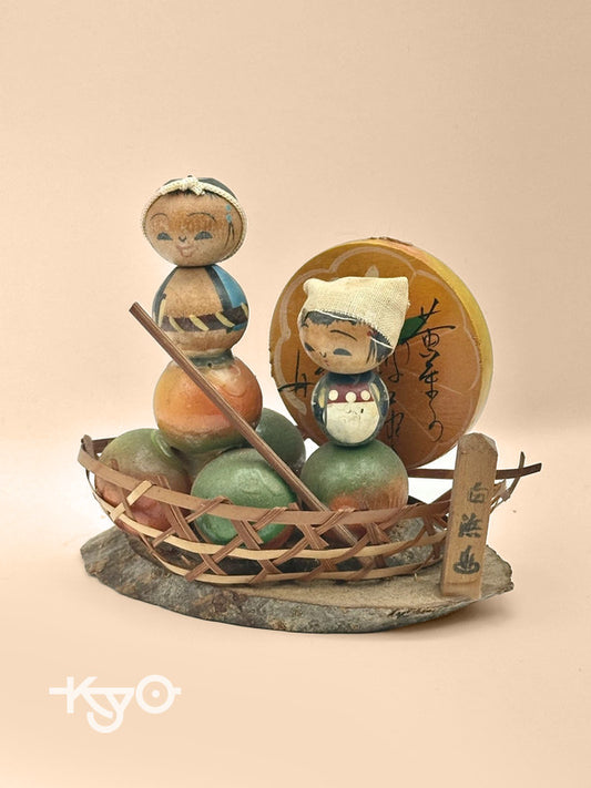 FT34 - Poupée kokeshi souvenir Onsen de Shirahama