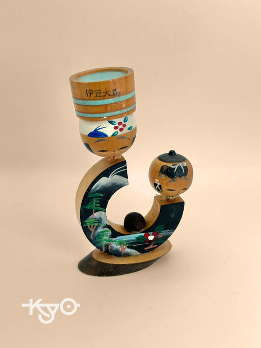 FT99 - Omiyage kokeshi from Izu Oshima