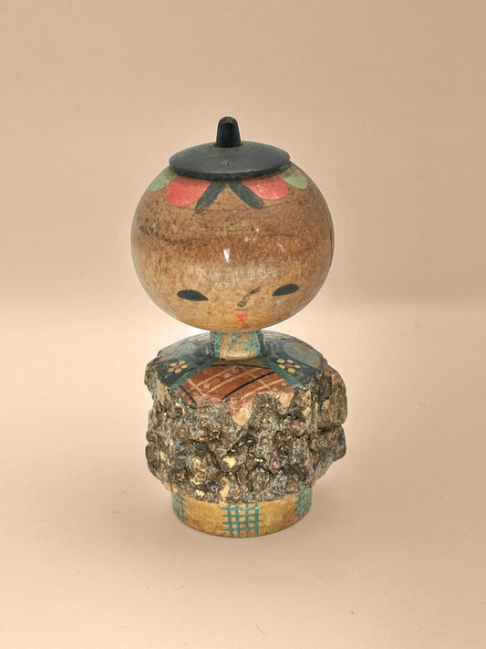 K10045 - Onsen kokeshi doll vintage Japan