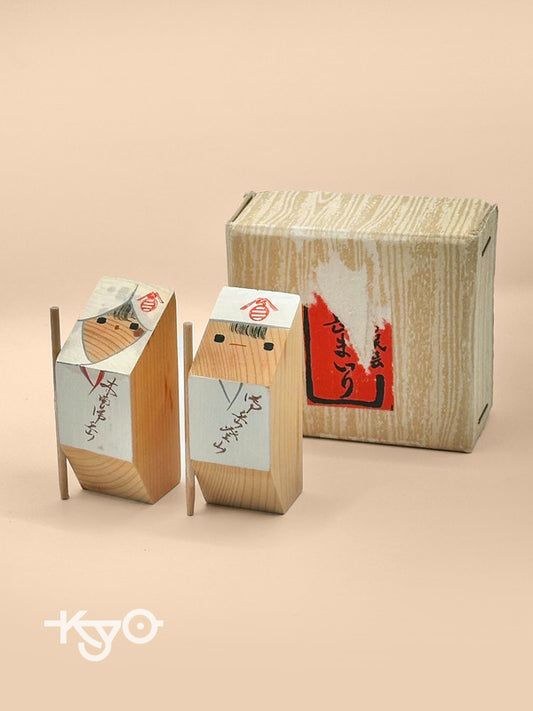 FT04 - Onsen souvenir kokeshi Mont Minamidake
