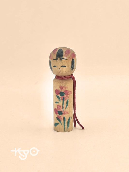 K05013 - Traditional mini kokeshi