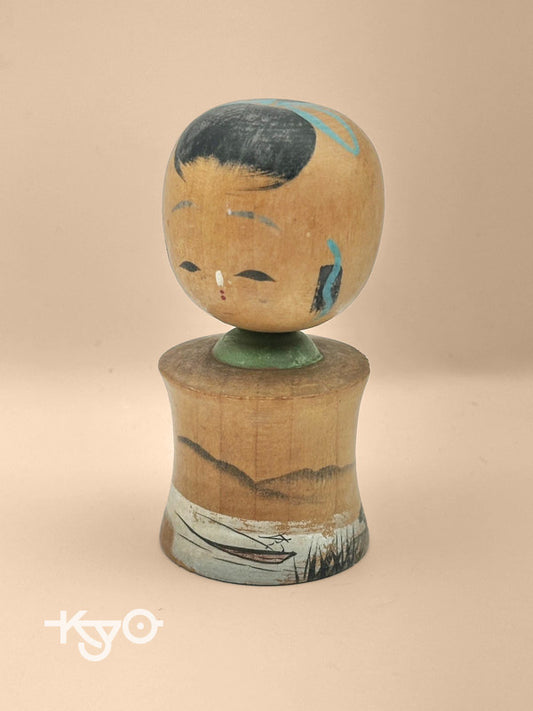K10047 - Onsen souvenir kokeshi doll Japan